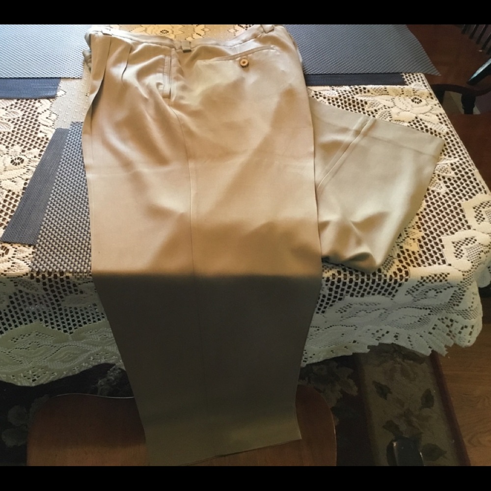 Tommy Bahama relax fit pants double pleated